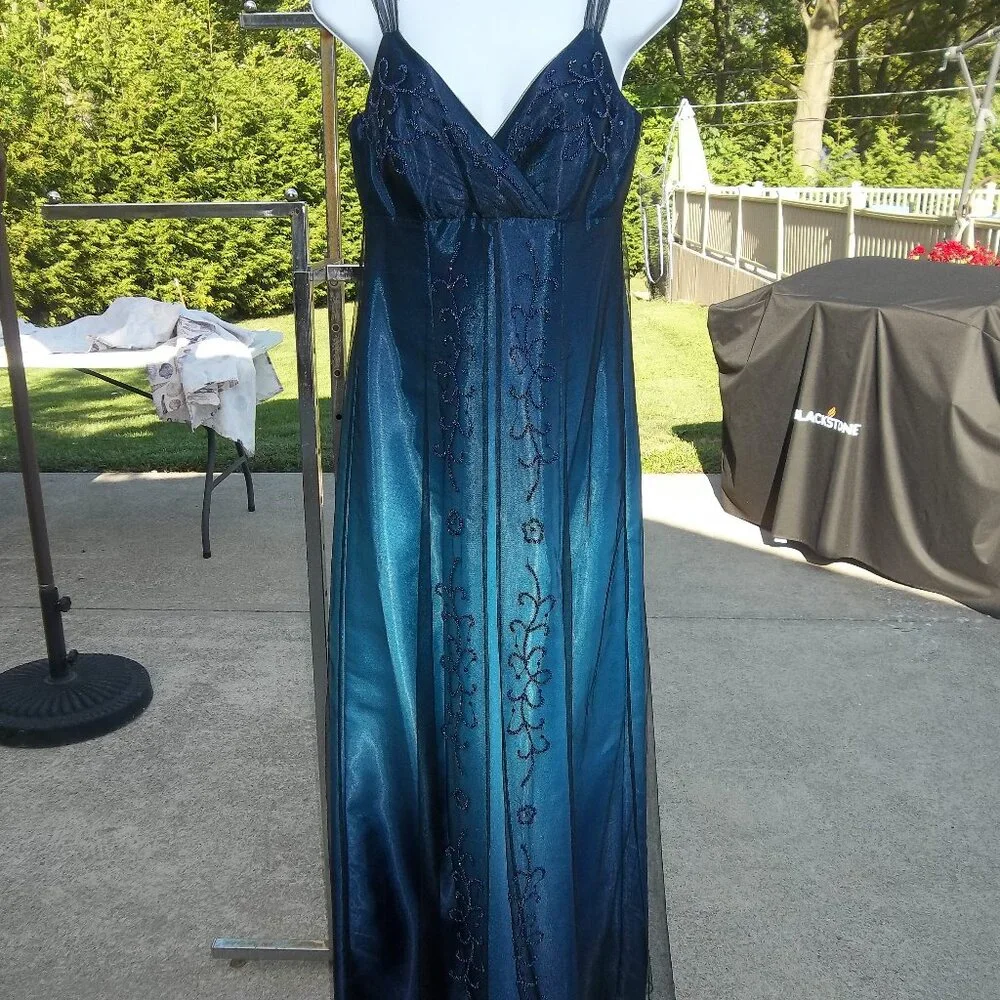 NIGHTWAY GORGEOUS BLACK&TEAL OMBRE GOWN 4